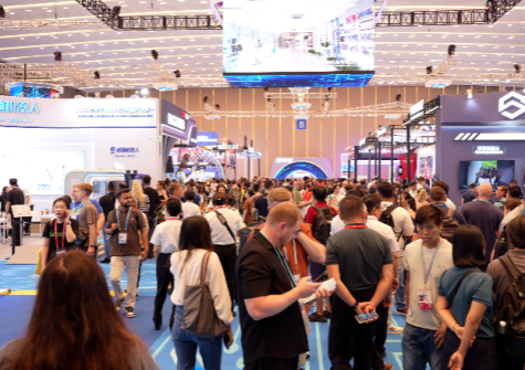 Michael的广交会见闻：除了春晚，这是我看机器人最多的一天